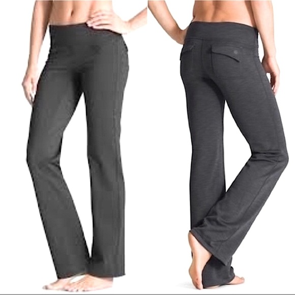 Athleta Fusion Black Yoga Flare Wide Leg Pants Athleisure Flap Pockets womens S - Picture 1 of 8